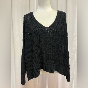 Pink Lily chunky black knit sweater | size Medium